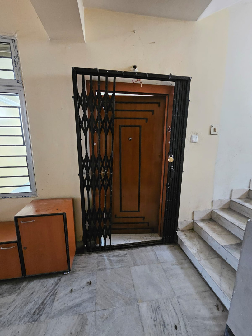 Semi Furnished 3bhk in GMC Hospital Road, Birubari, Guwahati, Assam, India for Rent